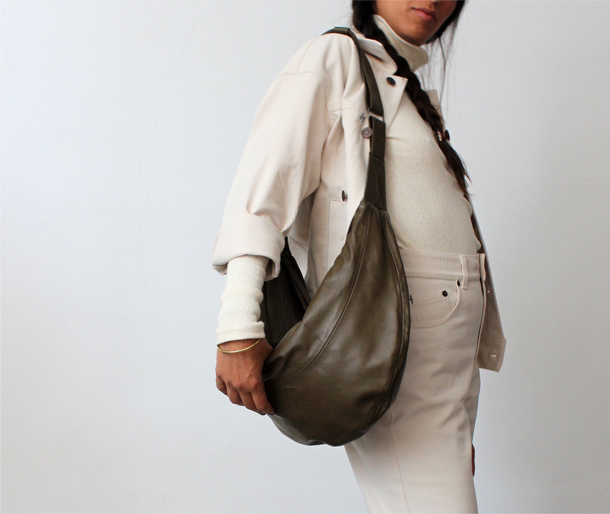 chanel shoulder purse leather
